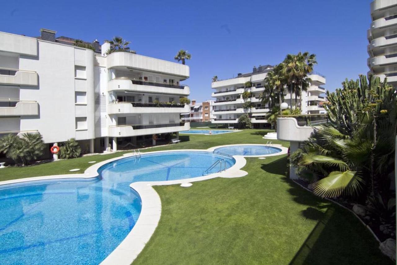 Sitges Pool & Sea Terrace Luxury, Comfort, Unbeatable Location Buitenkant foto